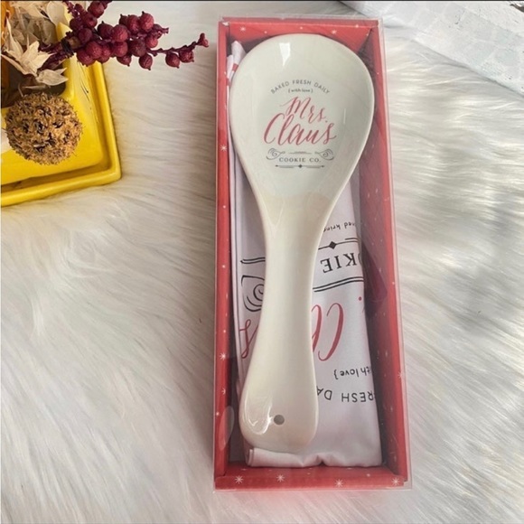 Mrs. Claus Spoon Rest & Tea Towel Gift Set - Picture 2 of 5